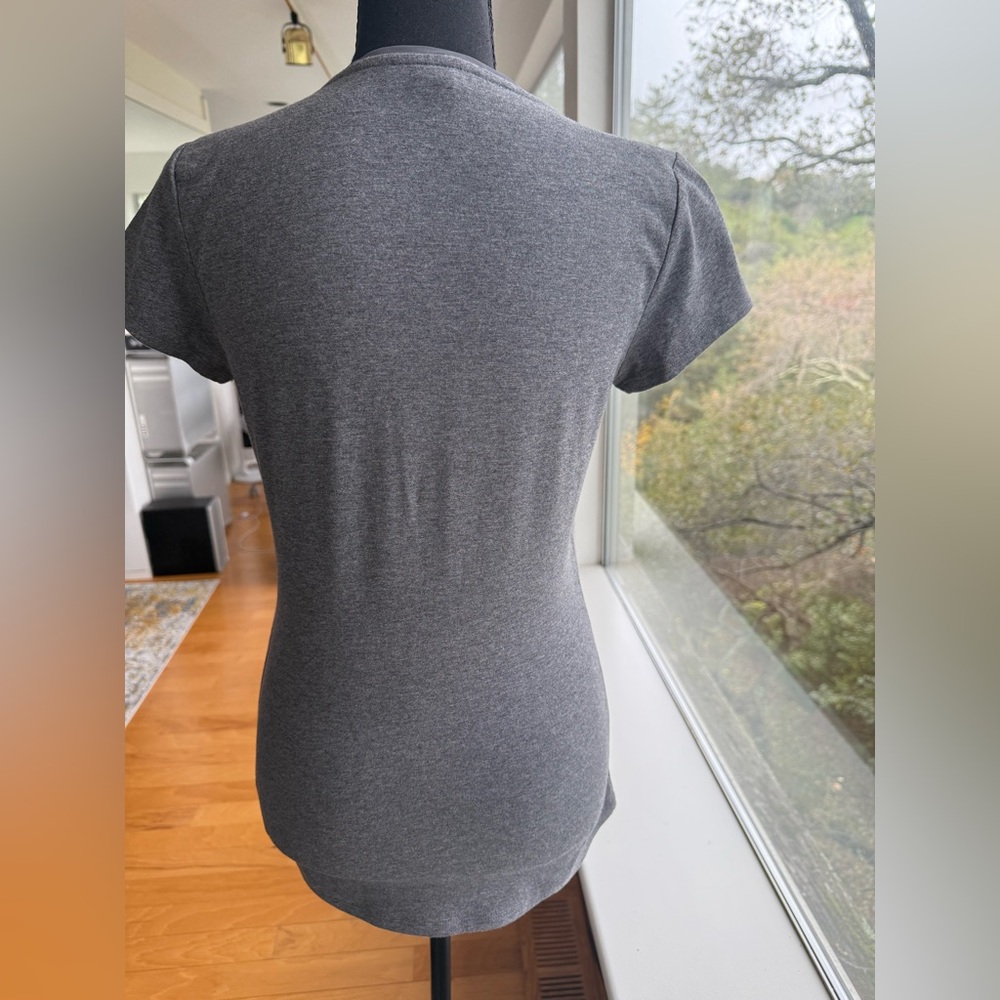 White House Black Market Charcoal Embellished Short Sleeve Tee, XS - Picture 4 of 8